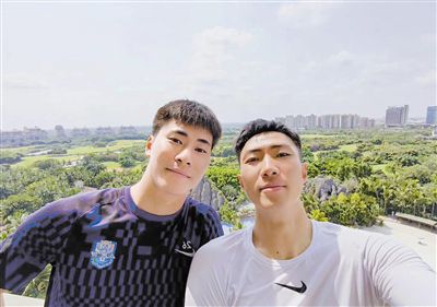 春季行骗天下