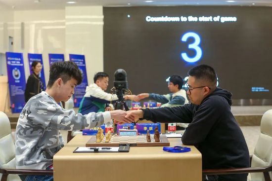 亚洲成年男人的天堂网